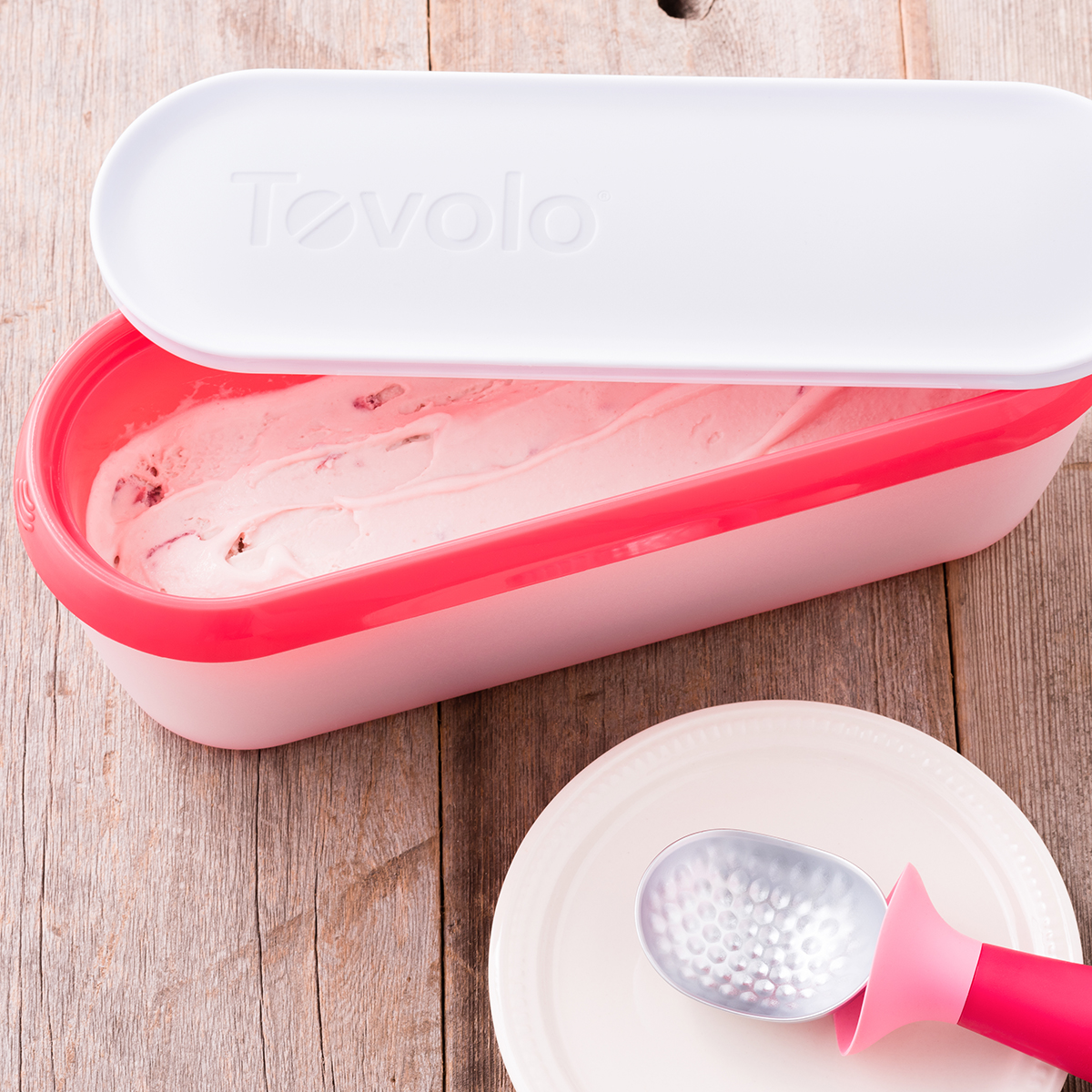 Tovolo 1.5 qt. White Glide-A-Scoop Ice Cream Tub, Insulated, Airtight  Reusable Freezer Container With Non-Slip Base 55002-000 - The Home Depot