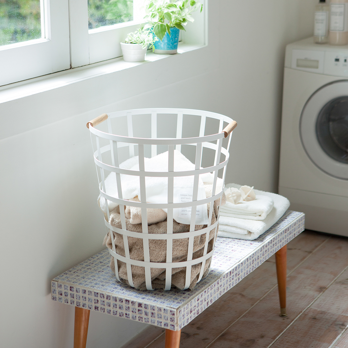 Yamazaki Tosca Wire Laundry Basket | The Container Store