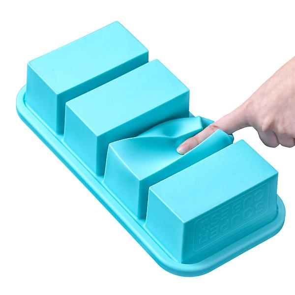 Souper Cubes 1 Cup Silicone Freezer Tray with Lid - Easy Meal Prep  Container and Kitchen Storage Solution - Silicone Molds for Soup and Food  Storage - Aqua - 2-Pack : : Home & Kitchen