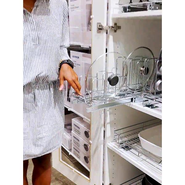 Pull-Out Lid Organizer